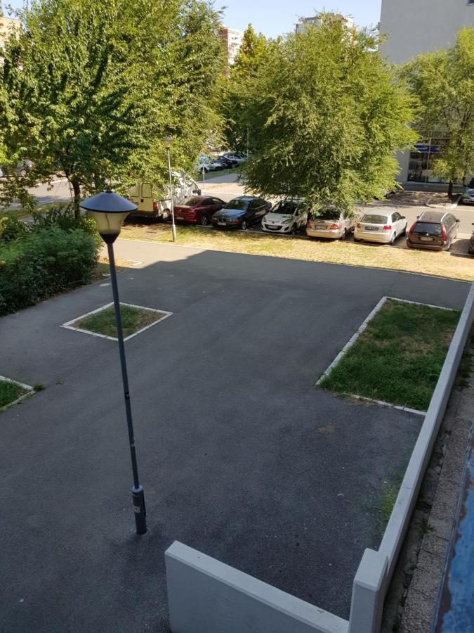 ベオグラードApartman Blokアパートメント エクステリア 写真